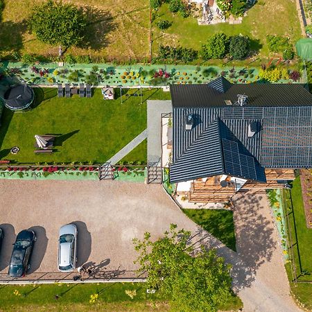 Villa Kasztelan Apartamenty Ustrzyki Dolne Exterior photo